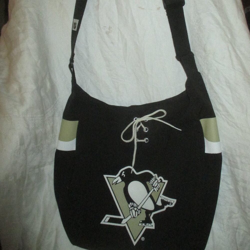 Pittsburgh Penguins Messenger Tote Bag Jersey Fabric Style NHL Licensed
